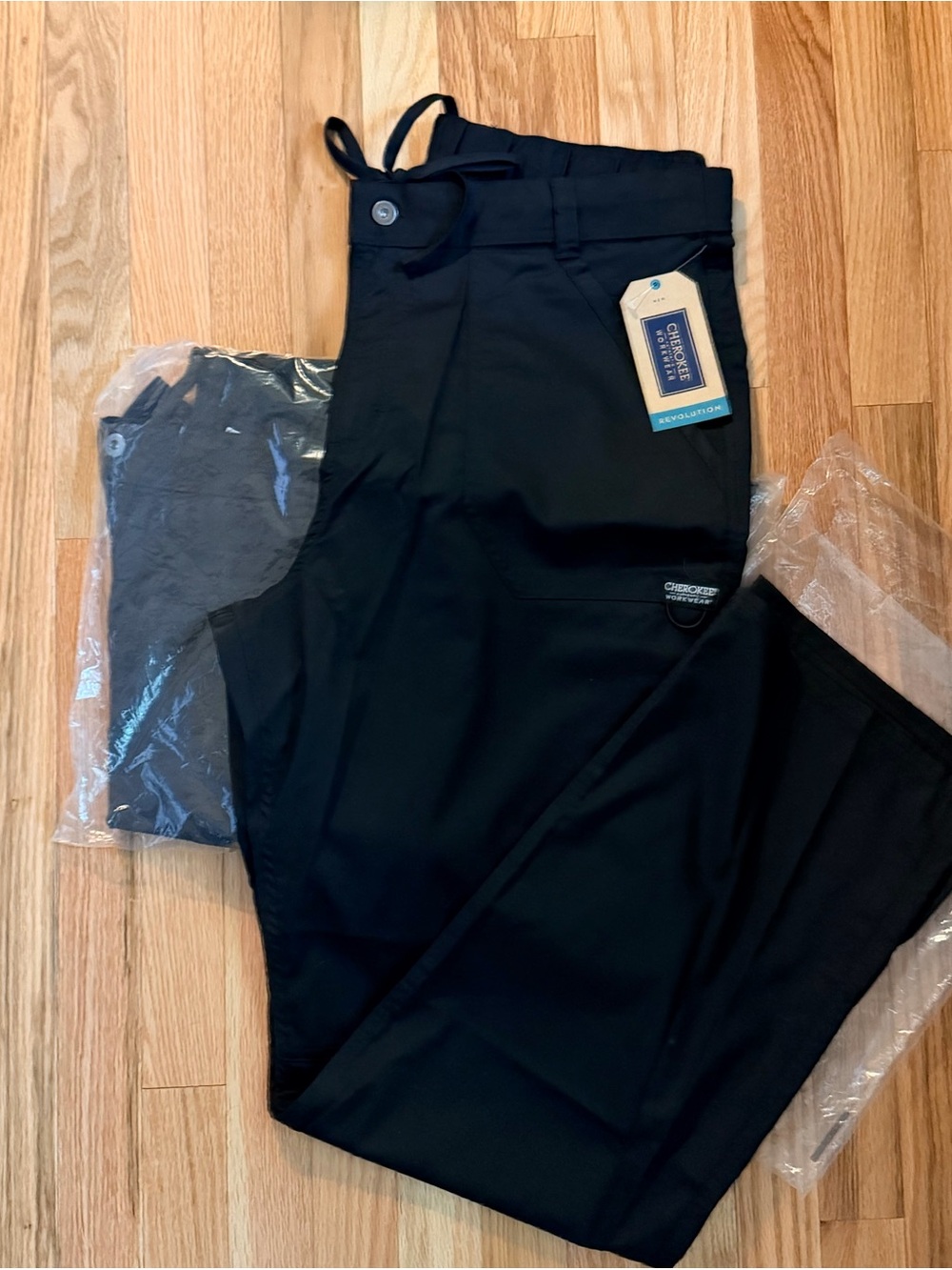 Cherokee Men’s Black Cargo Scrub Pants